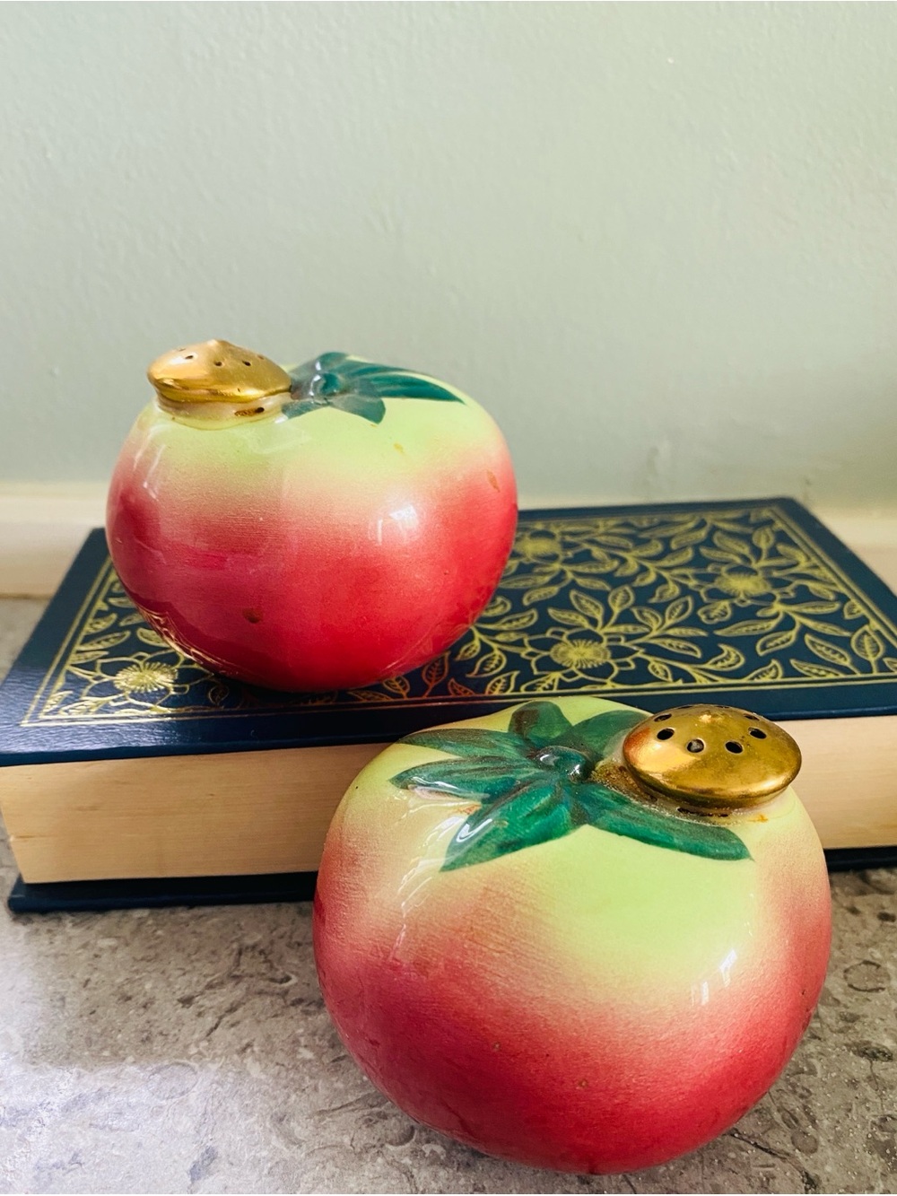 Vintage Japan 50s  Tomato Salt & Pepper Shakers - Red and Green